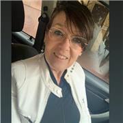 Aiuto a fare i compiti a bambini/e e ragazzini/e di scuola elementare e media.